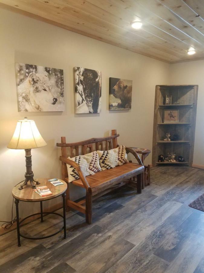גרדינר 406 Lodge At Yellowstone מראה חיצוני תמונה